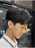 毛流れセンターパートニュアンスパーマカルマヘアメンズパーマ