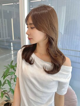 ビームズ トータルビューティー 西中島店(Bee ms Total Beauty) ゆるふわロングベージュカラーブリーチしない透明感カラー