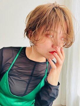 エイミー(Aimee) Aimee 町田　ナチュラルショート×ヘーゼルベージュ