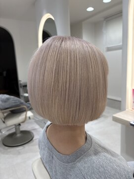 ルシエバイファブリック(Lucie by fabrique) ハイトーンカラー／ブリーチオンカラー