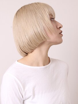 トライポッド(TRIPOD) イメチェン似合わせカットハイトーンクールショートボブ0303