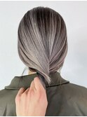 ミディアムホワイトベージュダブルカラーボブ_ba583652