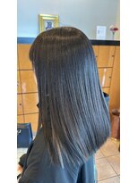 ビーグレイス パティオ&nbsp;艶々ナチュラルブラック×20代ぱつっとセミロング