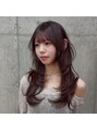 モク 立川(moc)&nbsp;韓国風レイヤーで垢抜けたい方に。くびれシルエで大人っぽく♪