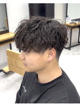メンズサロンラシルバイレストプラス(MEN'S SALON racil by rest plus) 波巻きパーマ