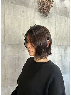 カーキ 甲府(khaki) 外ハネボブスタイル