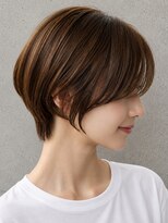 トゥルートラスト アン 下石田店(True Trust un)&nbsp;ショートレイヤー 顔周りレイヤー カーキアッシュ