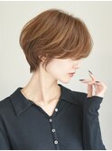 切りっぱなしショート・ボブ/絶壁解消/前髪なし/40代/30代/丸顔
