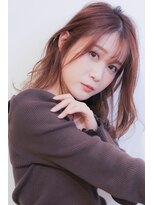 トップシェイプ(TOP SHAPE)&nbsp;透け感レイヤーミディ柔らかフェミニンベージュヘア