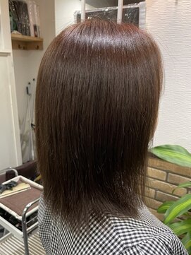 シェリー(Cherie) 縮毛矯正+カラー スタイリング幅が広く色々と楽しめるスタイル