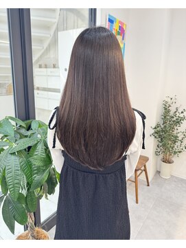 エブリ(evri) 髪質改善　縮毛矯正　レイヤー　レイヤーカット　トリートメント