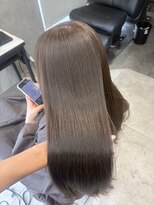 ロンドルピナス 小倉(Lond Lupinus) 縮毛矯正/ワンホンレイヤー/ミルクティーブランド/ダークブルー