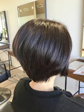 ラフヘアー(Luff hair) 前下がりショートボブ