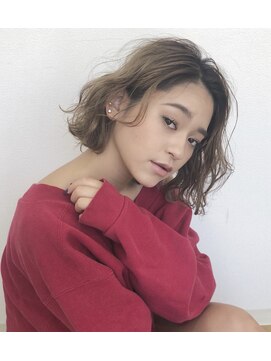 アトレ コウベ(Attrait KOBE) 【Attrait】切りっぱなしボブ/ミルクティーカラー