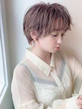 ゼロナナ バイ アフロート(07 by afloat) 夏ショート耳かけ外はね毛先パーマイメチェンフォギーベージュ