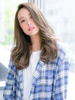 デジール(Desir)&nbsp;カジュアルにハマる☆かき上げバング×ゆるウェーブ