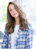 カジュアルにハマる☆かき上げバング×ゆるウェーブ