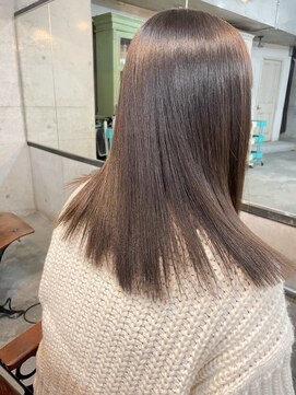 メーヴェ(Mowen) [ オリーブグレージュ ]