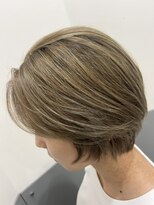 ヘアーアンドビューティー ザ ビー(Hair & Beauty the B) ショート★ベージュ
