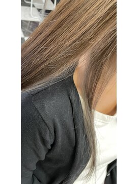 クラウンプリンセス(Crown Princess) ベージュのインナーカラー