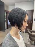 立体感のあるショートボブ