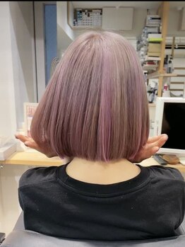 ミオ バイ レニア(mio by ReniA)の写真/【実はブリーチ推しの美容師やお客様が集まるmio by ReniA♪】ブリーチ×エクステのMIXもオススメ！