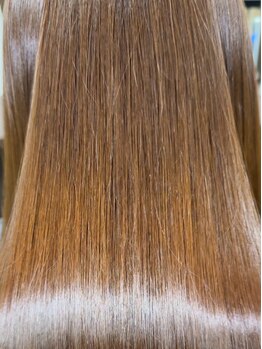 ヘアースペースバリエーションプラスワン(HairSpace Variation plus 1)の写真/高濃度水素トリートメント【ウルトワ】が大好評☆圧倒的な保水力で《憧れのうるツヤ髪》を手に入れて─