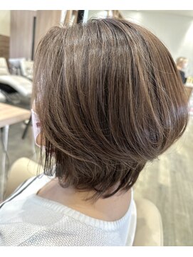 ディーボーイ 健軍店(D-BOY) ショートボブ/ハイライト/ベージュ