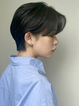 ノラギンザユー(NORA GINZA/U) 10代20代30代耳かけショート前髪ありハンサムショートカット