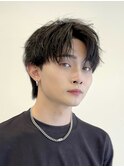 韓国風センターパートシースルーバングメンズ透明感カラー