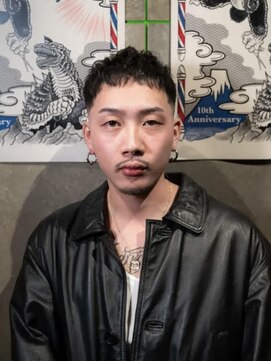 キングズチェアー カットクラブ(Kings' chair cut club) 【理容室/フェード】バーバーバトル2024全国大会スタイル