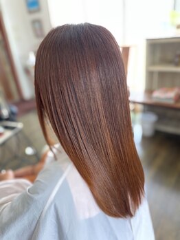 楽流頭 オブヘアー(of hair)の写真/【TOKIOのASIAトリートメント導入】本格的なケアで上質な仕上がりを提供！髪に艶が出て滑らかな指通りに◎