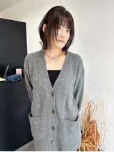 リリ バイ クローバー(lili by CLOVER) グレージュ/オリーブグレージュ/透明感/レイヤーカット/ボブ