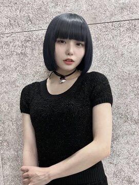 スノットバイガルテ(SNOT by GARTE) 切りっぱなしボブ/ブリーチ/ネイビー