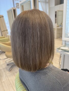 ビス ヘア アンド ビューティー 西新井店(Vis Hair＆Beauty) 透明感抜群ダブルカラーブリーチミルクティーベージュ