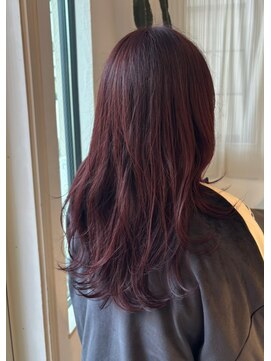 チェリーレッド