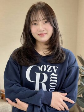 トナリ(tonari) 暗髪カラー ダークグレージュ レイヤーカット【鹿児島中央駅】