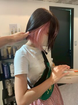 ペレ 原宿(PELE) ダブルカラー/ケアブリーチ/羽エクステ/原宿