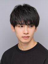 ハレ ヘアサロン(Hale hair salon)&nbsp;Hale刈り上げセンターパートニュアンスパーマフェザーパーマ原宿