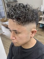 ノアレ 名古屋 名駅 亀島(NOARE)&nbsp;フェード×ハイライトメッシュ×くるくるパーマ