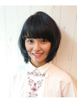 カラフル ヘアー(Colorful hair) ライムグリーンカラー+マッシュボブ小顔レイヤー