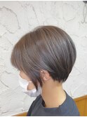 艶ショート×くすみブラウン
