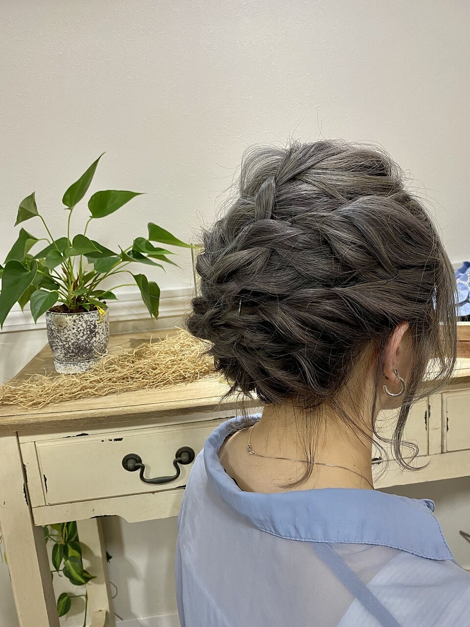 ヘアアレンジ  お呼ばれヘア/\3,500