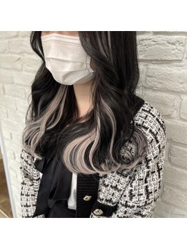 アンククロス 表参道(ANKH CROSS) エクステ40枚でインナーとハイライトカラー