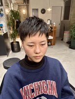 十角髪&nbsp;立体感ベリーショート