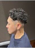 ビジネスツーブロックショート ワイルドパーマ オールバック