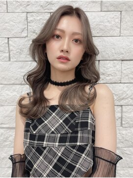 バイオレット 表参道店(Violet) ヨシンモリグレージュ