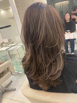 モードケイズブリエ(MODE K's Briller) 柔らかレイヤーのナチュラルブレンド