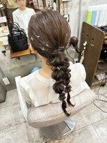 ブーミー(Bor mee)&nbsp;【Bormee】玉ねぎアレンジ 金箔アレンジ ローポニー 編みおろし