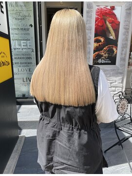 アイリー 名古屋(A/LEE) トリートメントでぷるぷるハイトーン